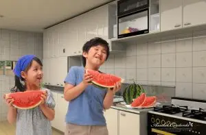 دانلود طرح لایه باز کودک در آشپزخانه