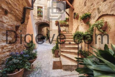 دانلود عکس با کیفیت گوشه خیابان شهرهای ایتالیایی زیبا آمبریا